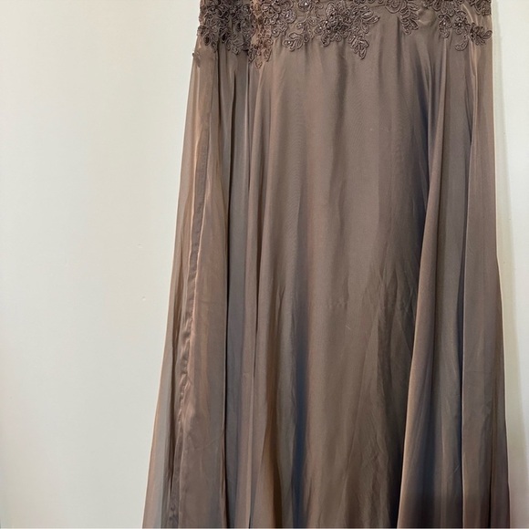NWT La Femme Illusion Lace Chiffon Embroidered Floor Length Formal Gown A-Line - Picture 5 of 10